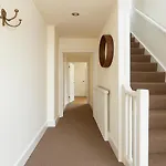 Elegant 2 Bed Flat In Wandsworth